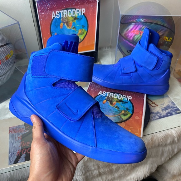 🆕 - Nike Marxman Premium Racer Blue - Size: M8/12 - Picture 11 of 13